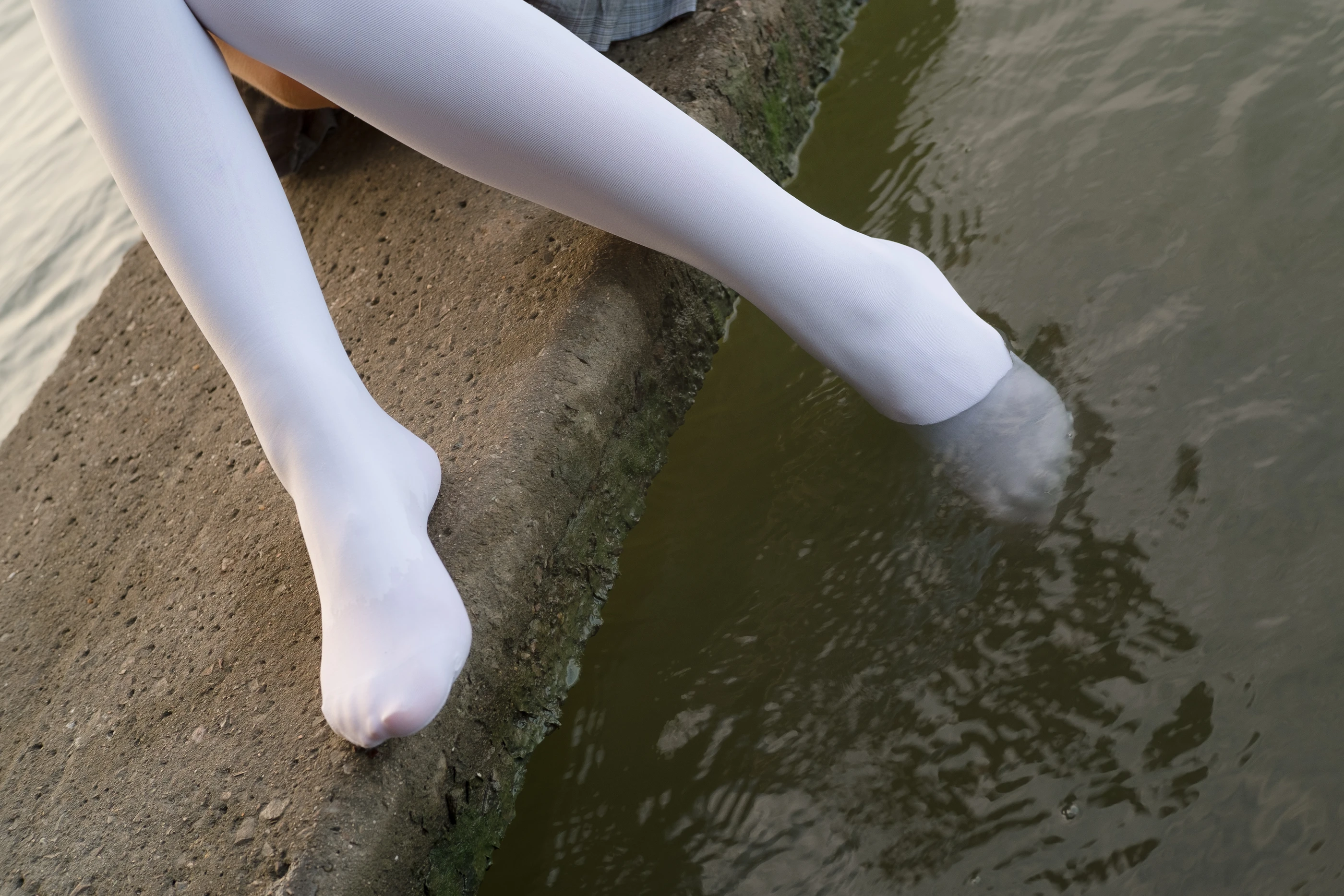 森萝财团 R15-032 [113P]插图7